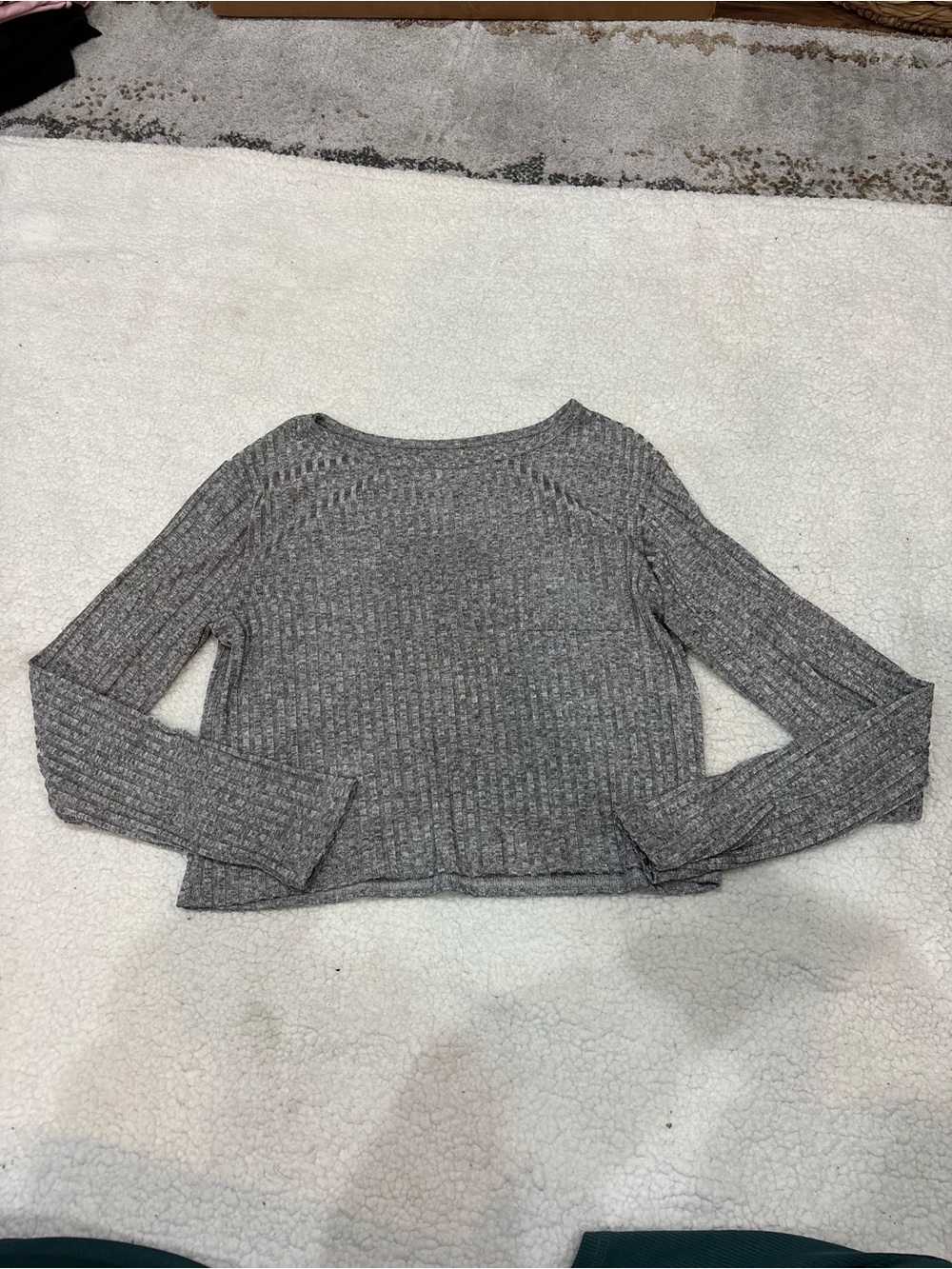 Gray Cropped Ribbed Long SleeveSize